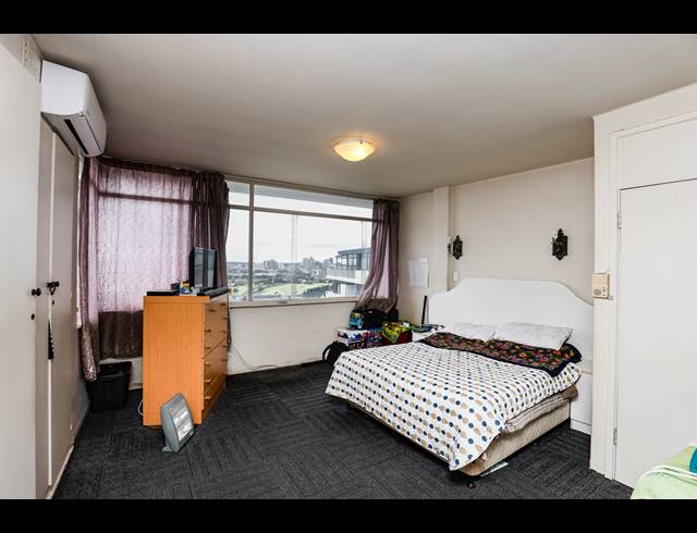 3 BEDROOM APARTMENT TO LET IN ESSENWOOD